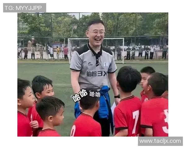 深入探讨国内足球明星的成长历程与职业生涯的访谈视频 深入探讨国内足球明星的成长历程与职业生涯的访谈视频