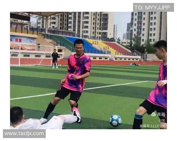 广州网球队在世界杯征程中的拼搏与梦想追逐故事 广州网球队在世界杯征程中的拼搏与梦想追逐故事