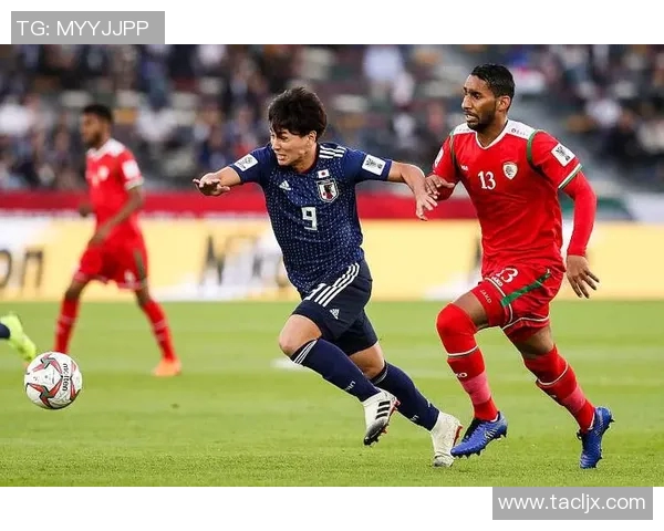 广州足球队的转型之路与未来发展趋势深度解析 广州足球队的转型之路与未来发展趋势深度解析