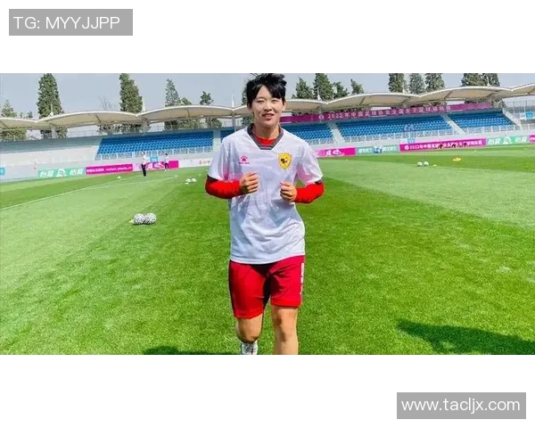 张秀英独家:分享足球心得 张秀英独家:分享足球心得